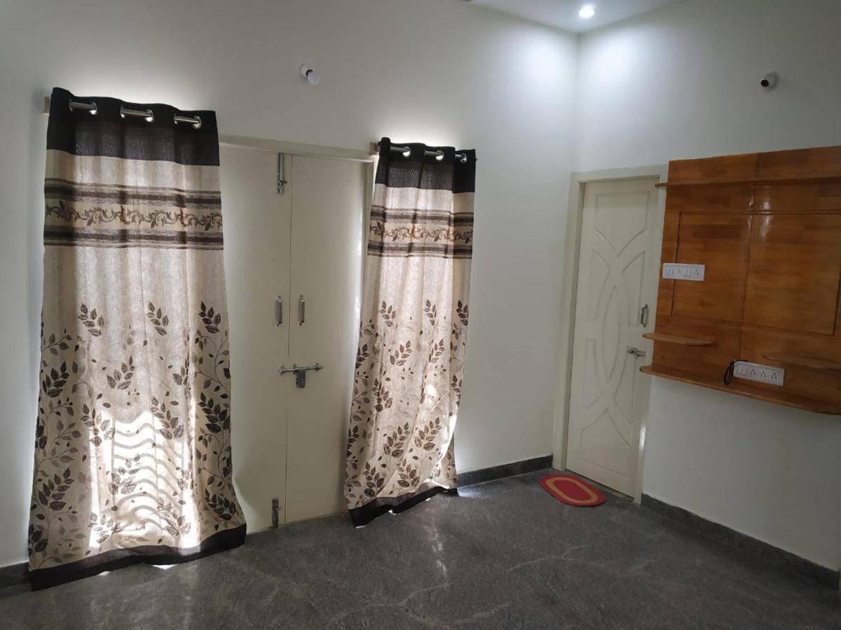 Thirumala Inn Yelagiri Ngoại thất bức ảnh