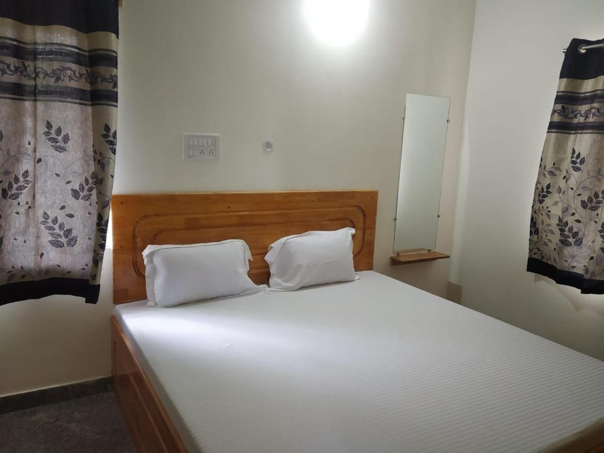 Thirumala Inn Yelagiri Ngoại thất bức ảnh