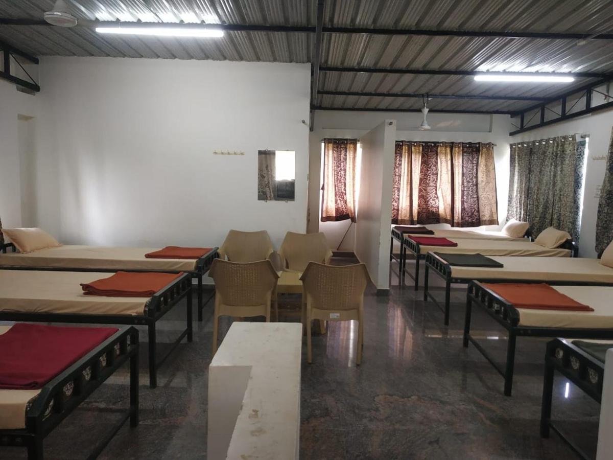 Thirumala Inn Yelagiri Ngoại thất bức ảnh